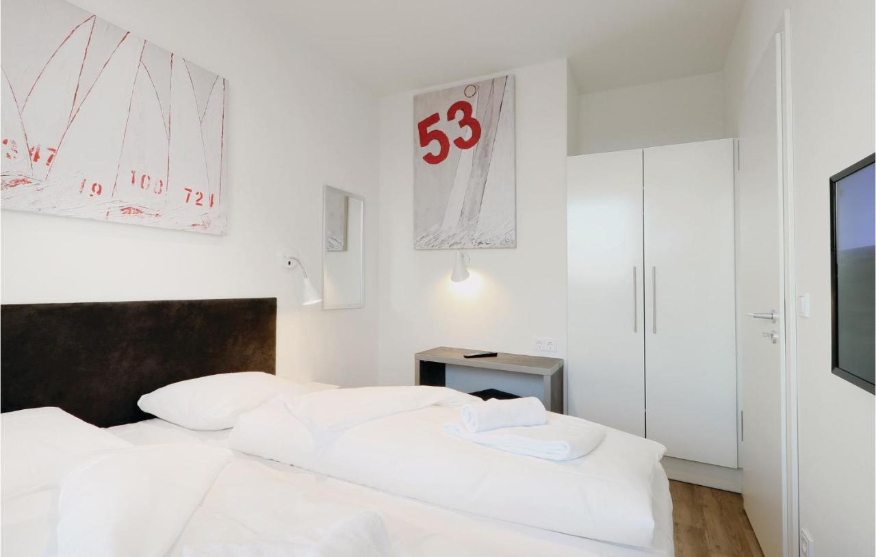 Cozy Apartment In Luebeck Travemuende With Sauna Exterior photo